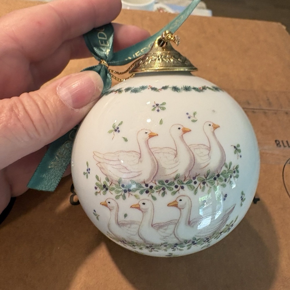 Wedgwood 12 Days of Christmas Six Geese A Laying Christmas Ball Ornament RARE!